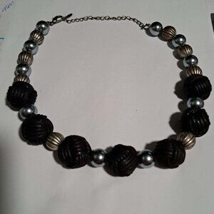 Basket weave beads silver beaded necklace